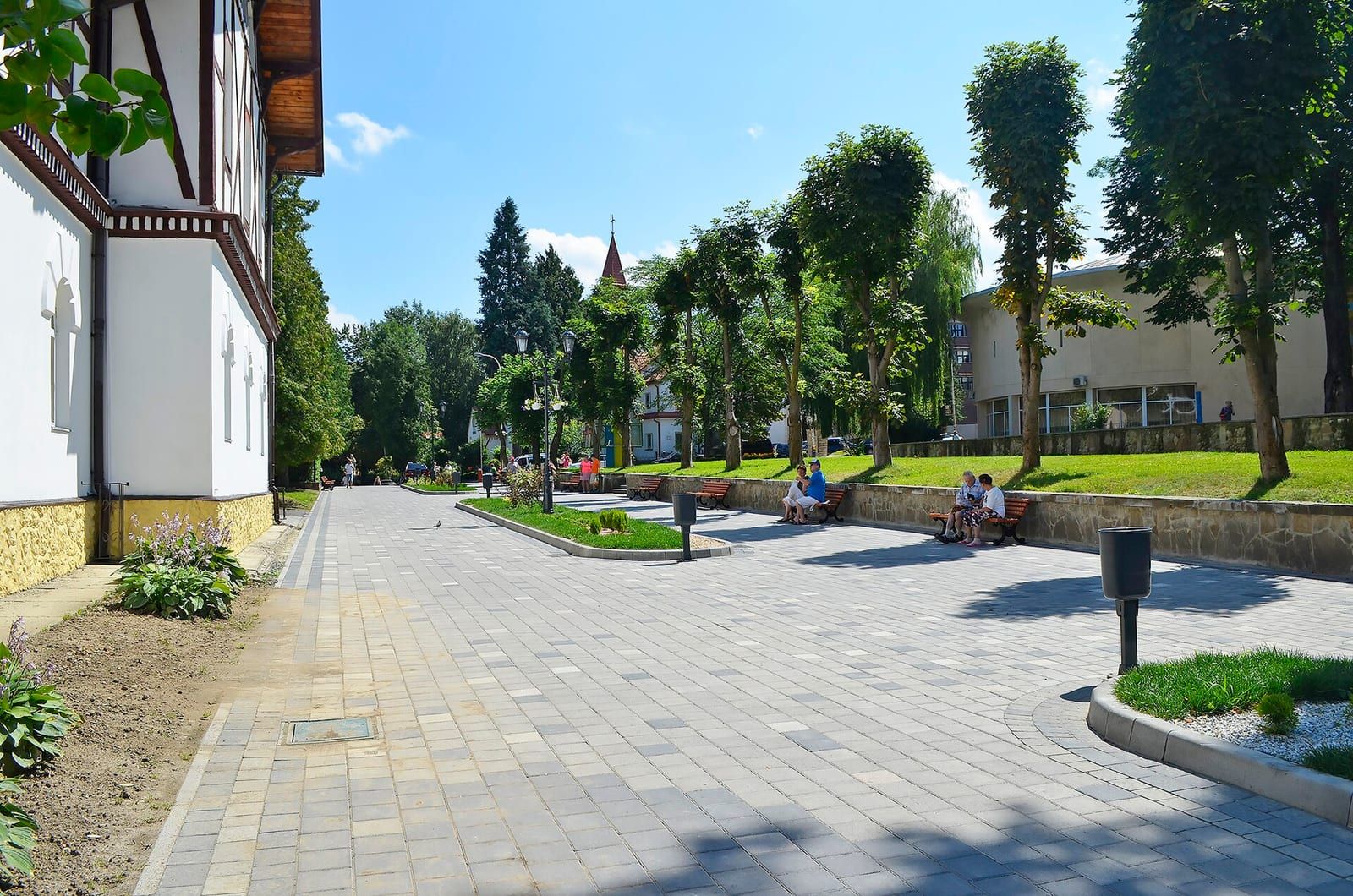 Пішохідний проспект у центрі Трускавця
